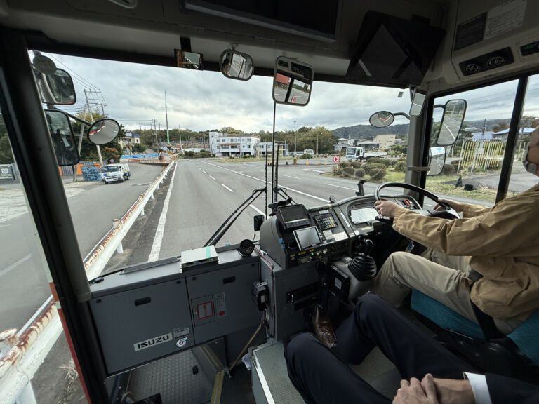 未経験でもバスを運転できる？運転体験会で見えた「意外な真実」